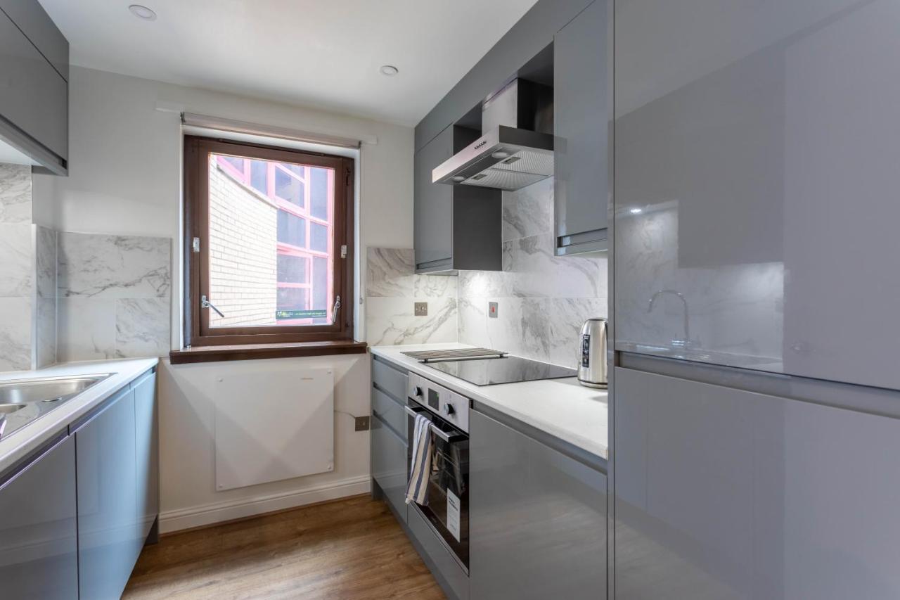 Stunning 1 Bed Merchant City Apartment With Parking Глазго Экстерьер фото